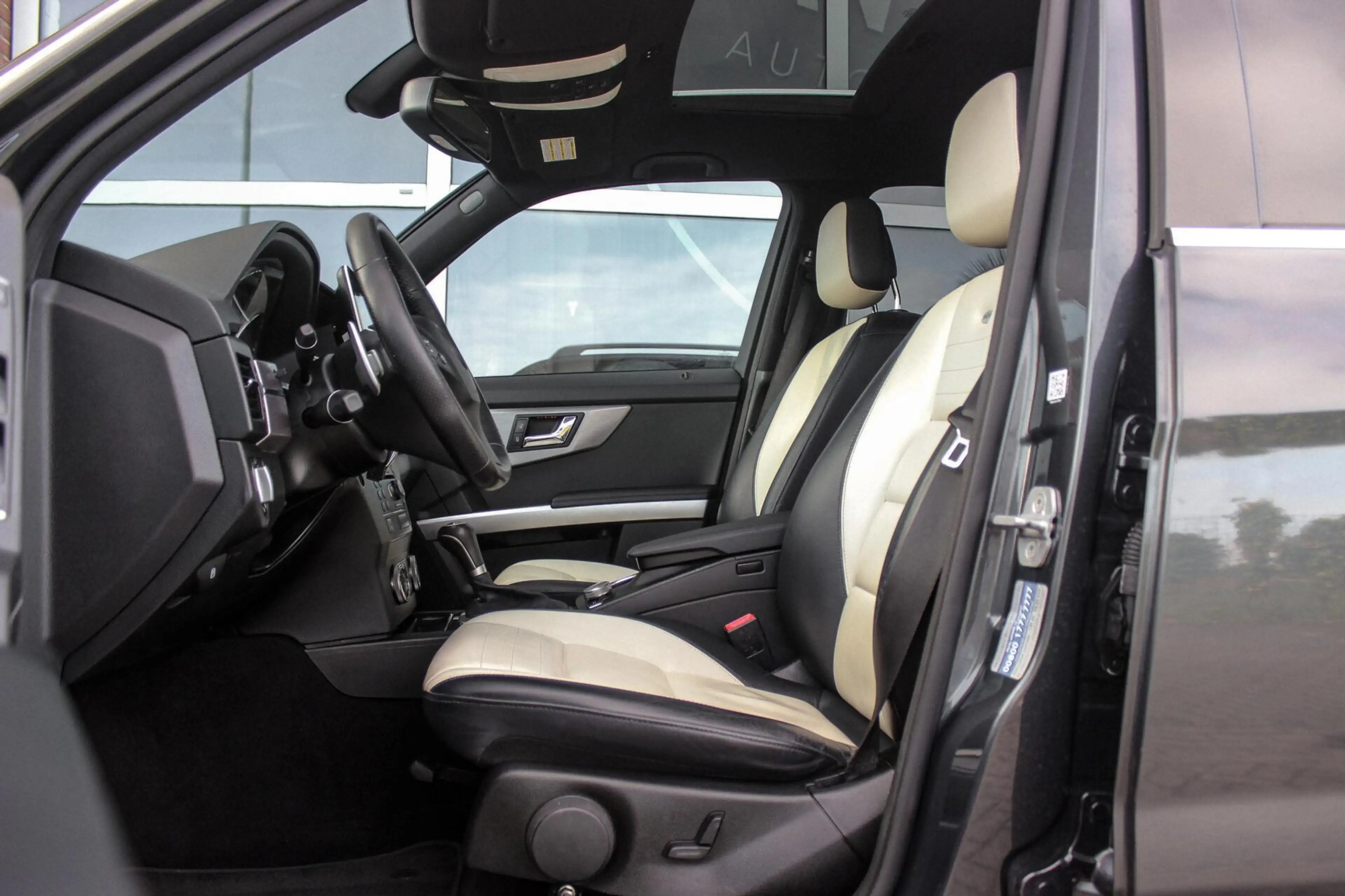 Mercedes-Benz GLK 300 4-Matic First Edition | 231 pk | Automaat | Design — photo 14