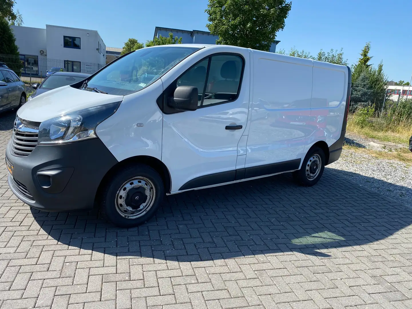 Opel Vivaro Kasten L1H1  2,7t Klimaanlage. NAVI.PDC Bianco - 1