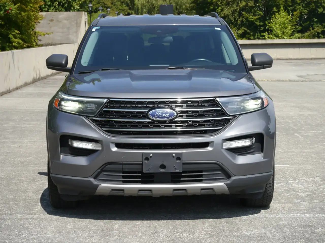 Ford Explorer photo Ford Explorer