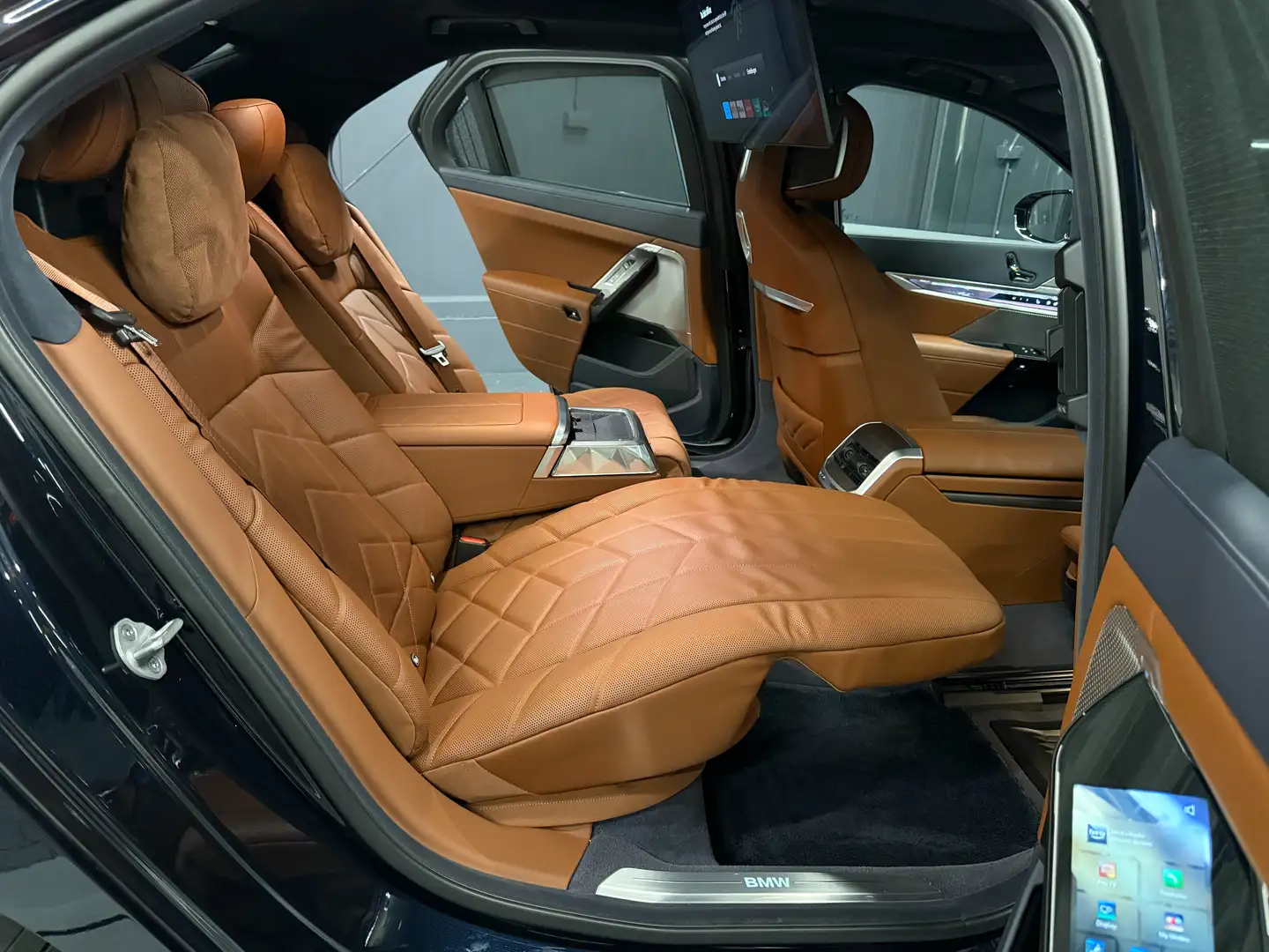 BMW i7 xDrive60 Design Pure Excellence*TV*el.TÜR*PANO* Negru - 2