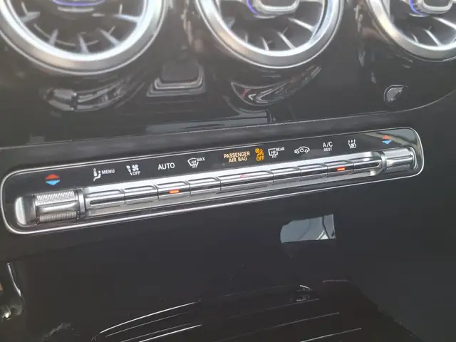 Mercedes-Benz A-Class view 25