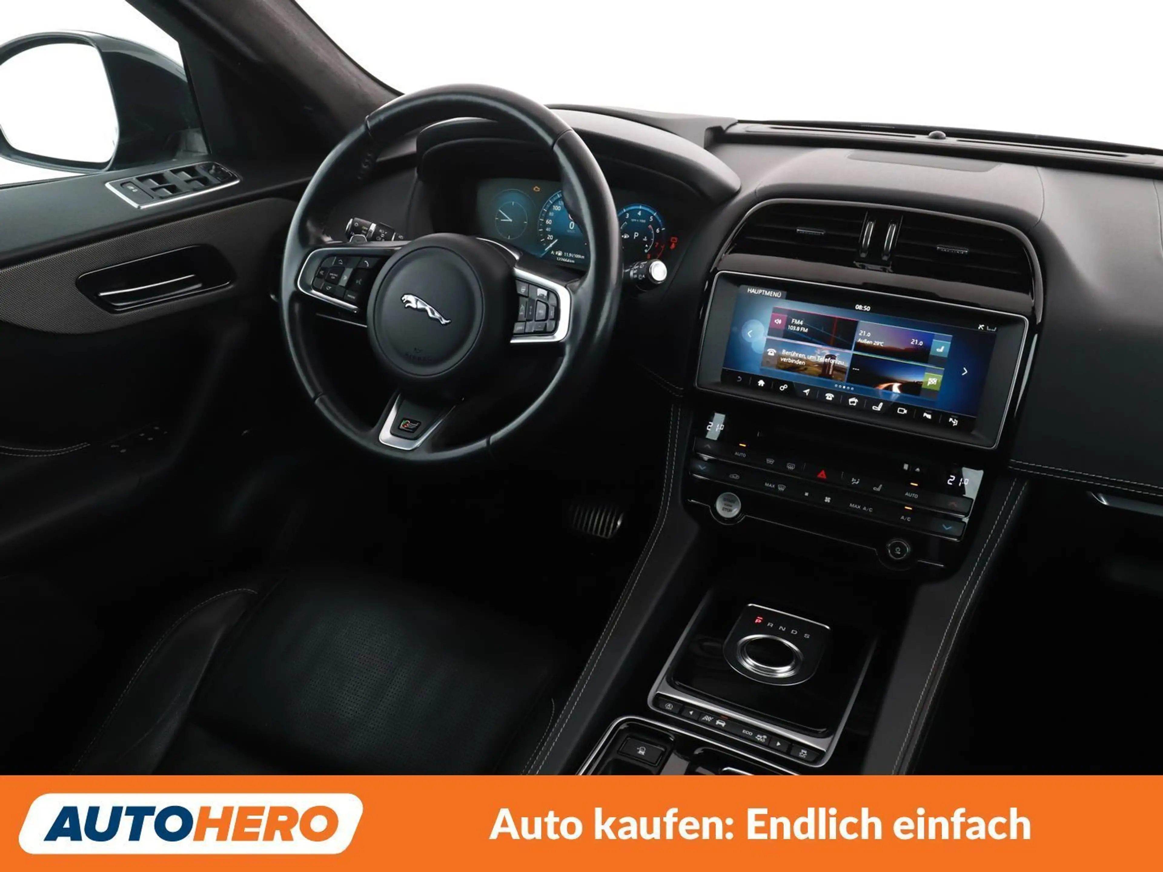 Jaguar F-Pace S AWD — photo 13