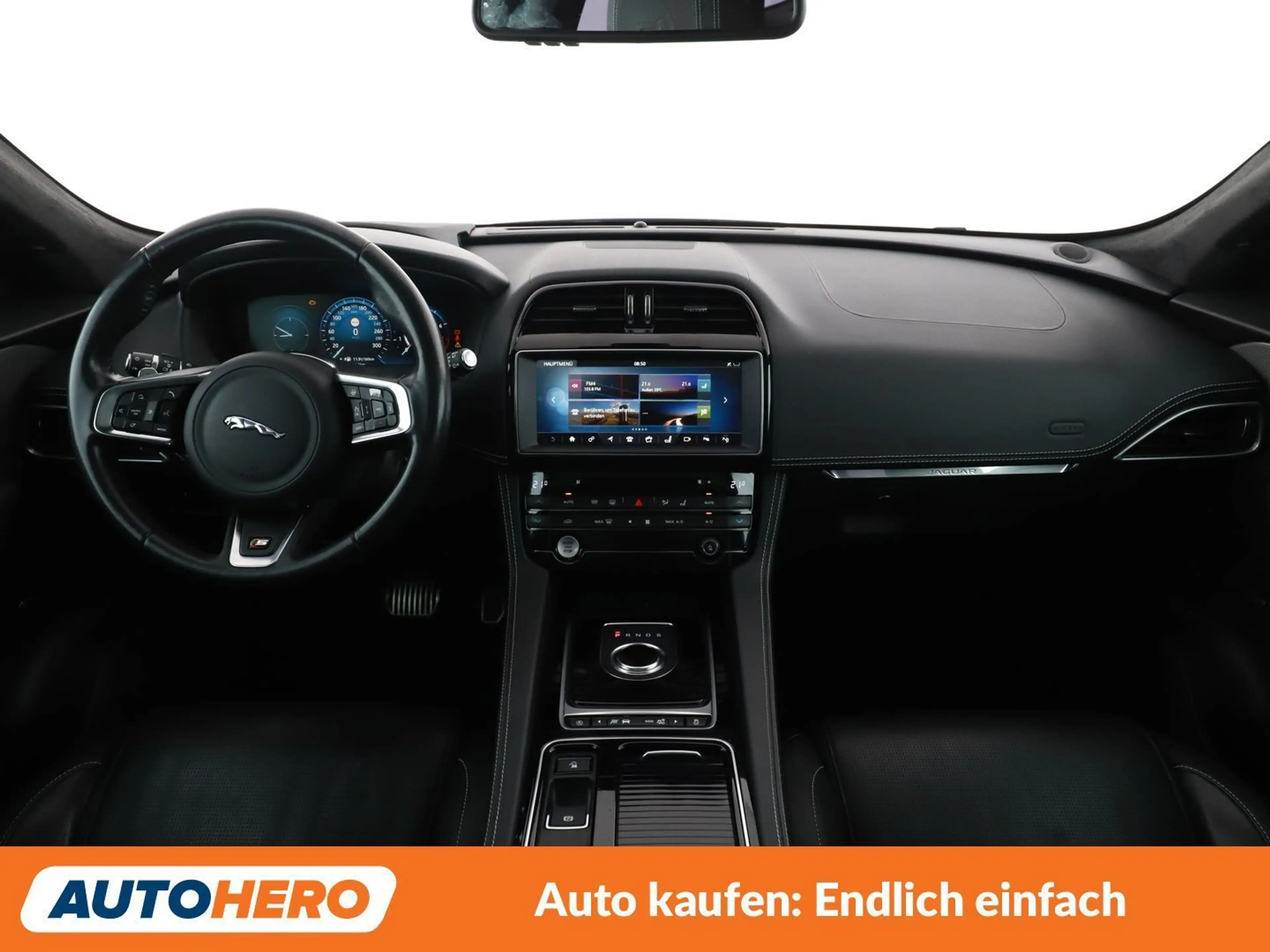 Jaguar F-Pace S AWD — photo 12
