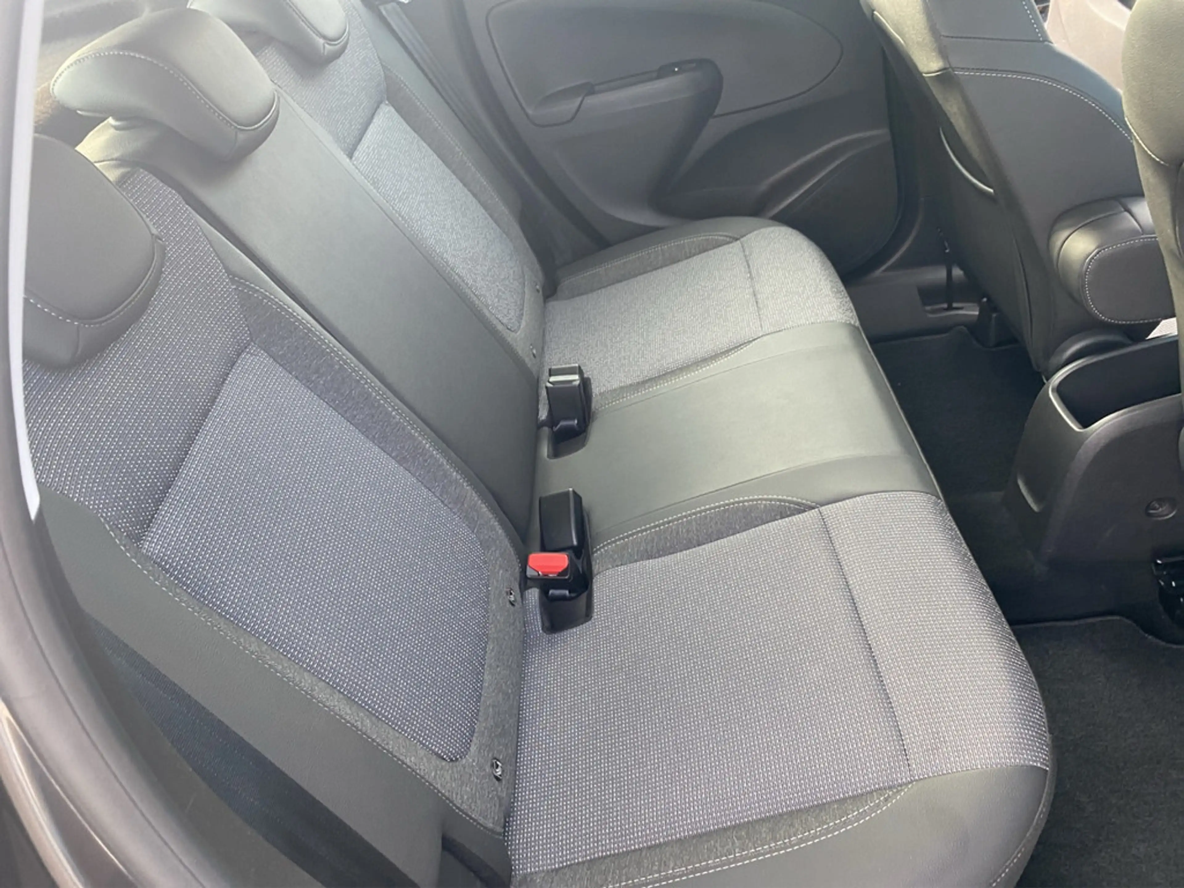 Opel Crossland 1.2 T Elegance LED+Navi+RFK LED+Nav — photo 15