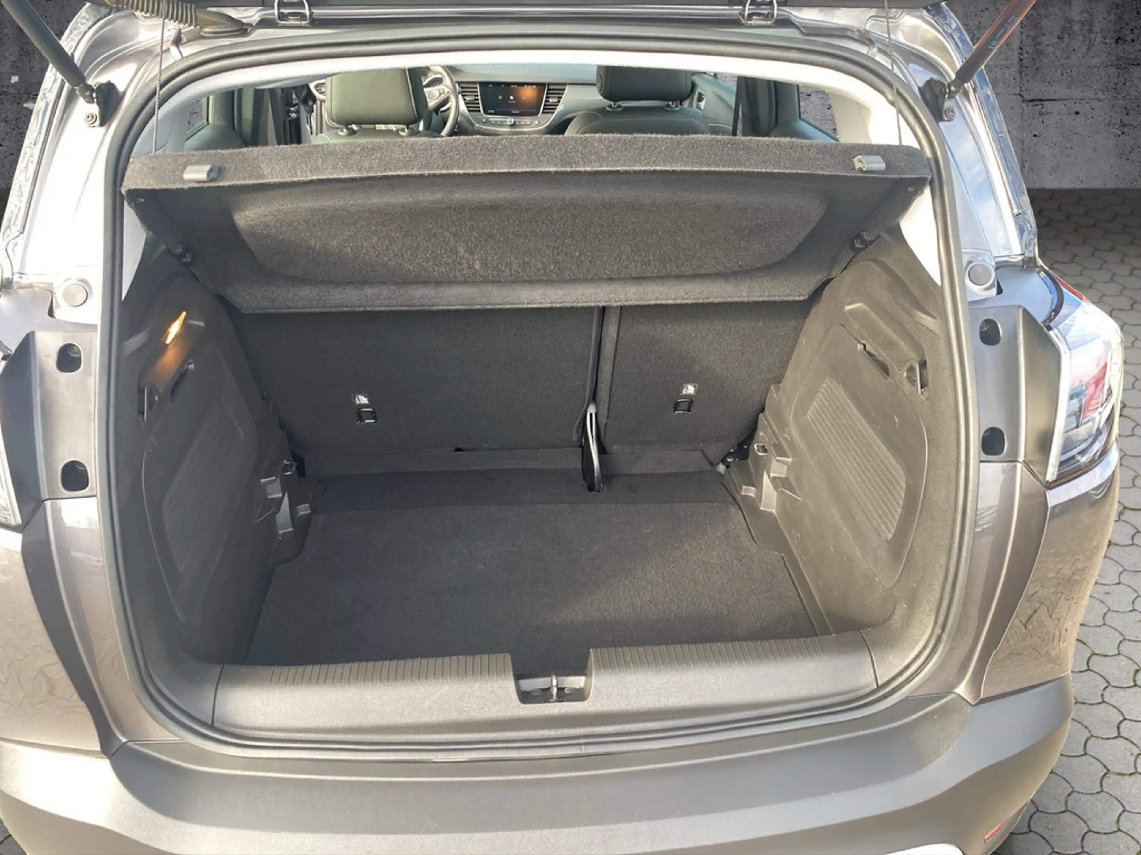 Opel Crossland 1.2 T Elegance LED+Navi+RFK LED+Nav — photo 13