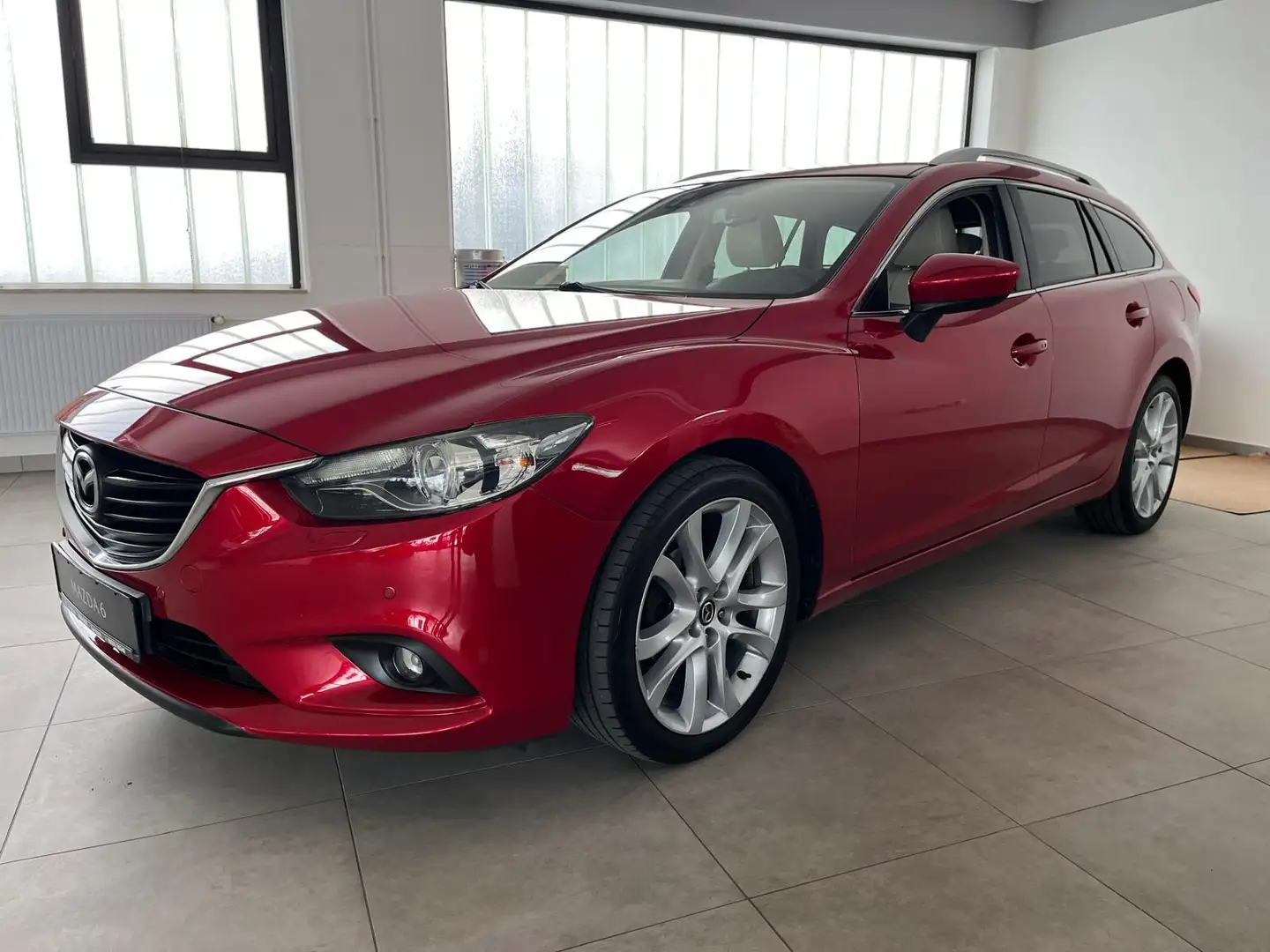 Mazda 6 SKYACTIV-G Sports-Line, Leder, Navi Rot - 2