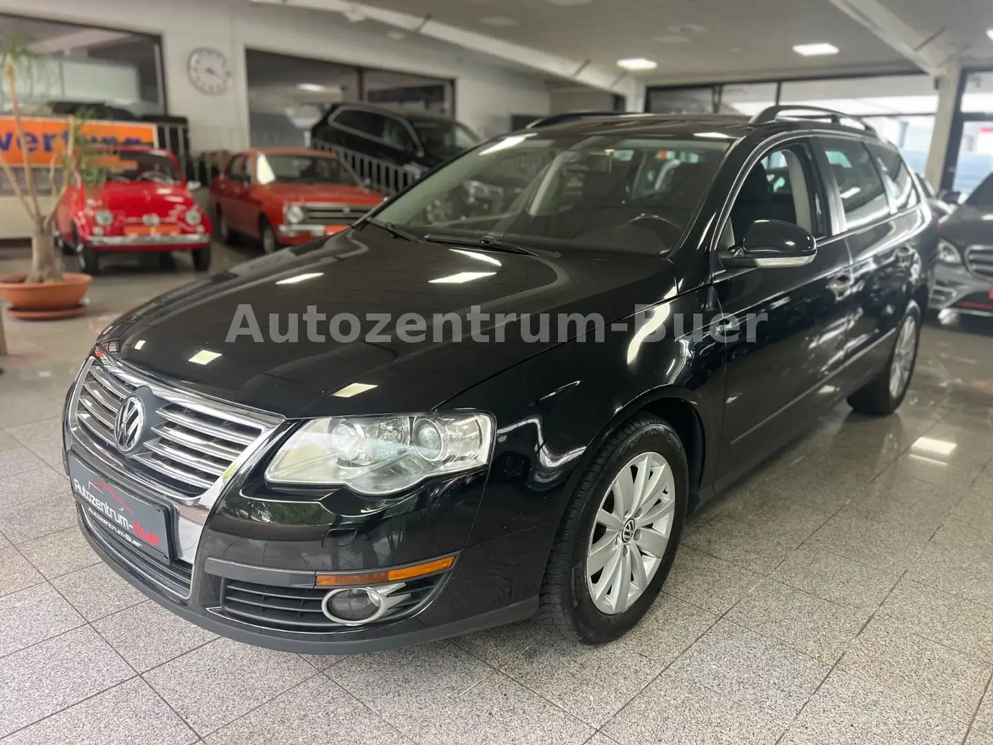 Volkswagen Passat Variant Trendline Automatik Noir - 2