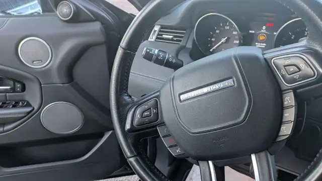 Land Rover Range Rover Evoque view 13
