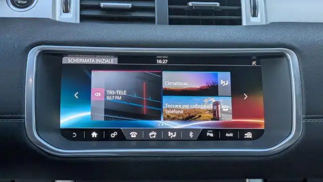 Land Rover Range Rover Evoque view 15