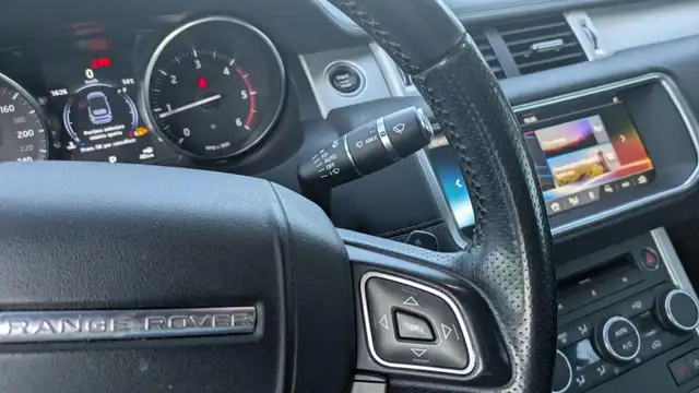 Land Rover Range Rover Evoque view 11
