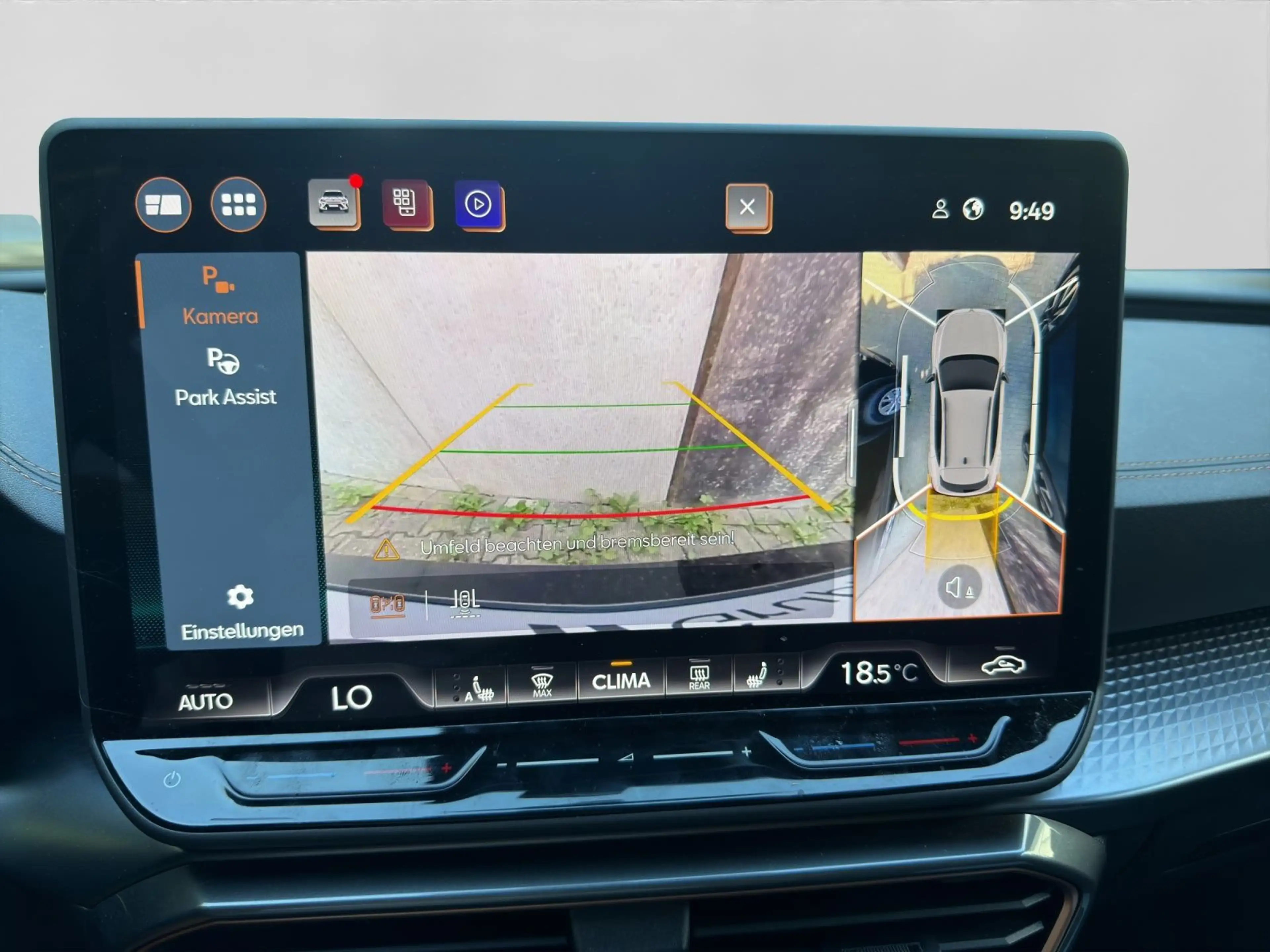 CUPRA Formentor 1.5 eTSI DSG NAVI ACC IPA SITZH LM18 G — photo 12