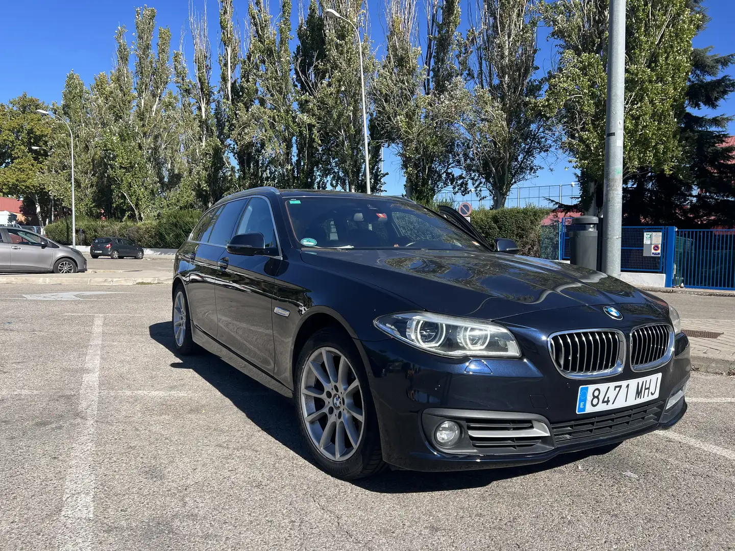 BMW 535 535dA Touring xDrive Luxury (9.75) - 2