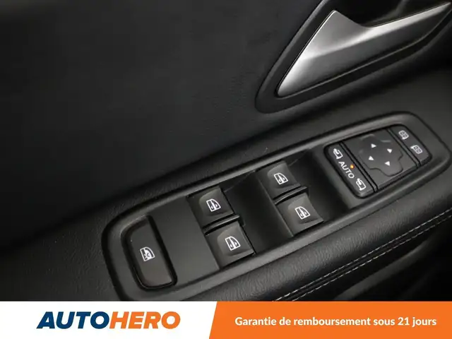 Dacia Duster view 30