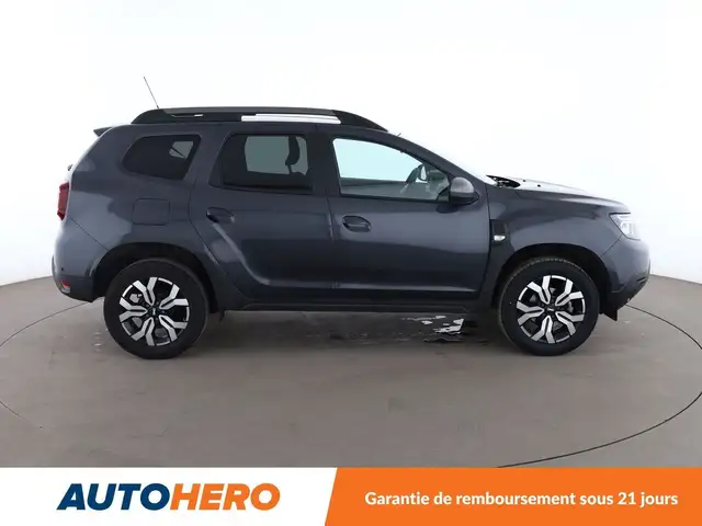Dacia Duster view 7
