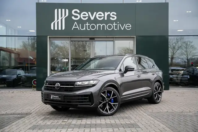 Volkswagen Touareg 3.0 TSi eHybrid 4MOTION R design | Luchtvering | V