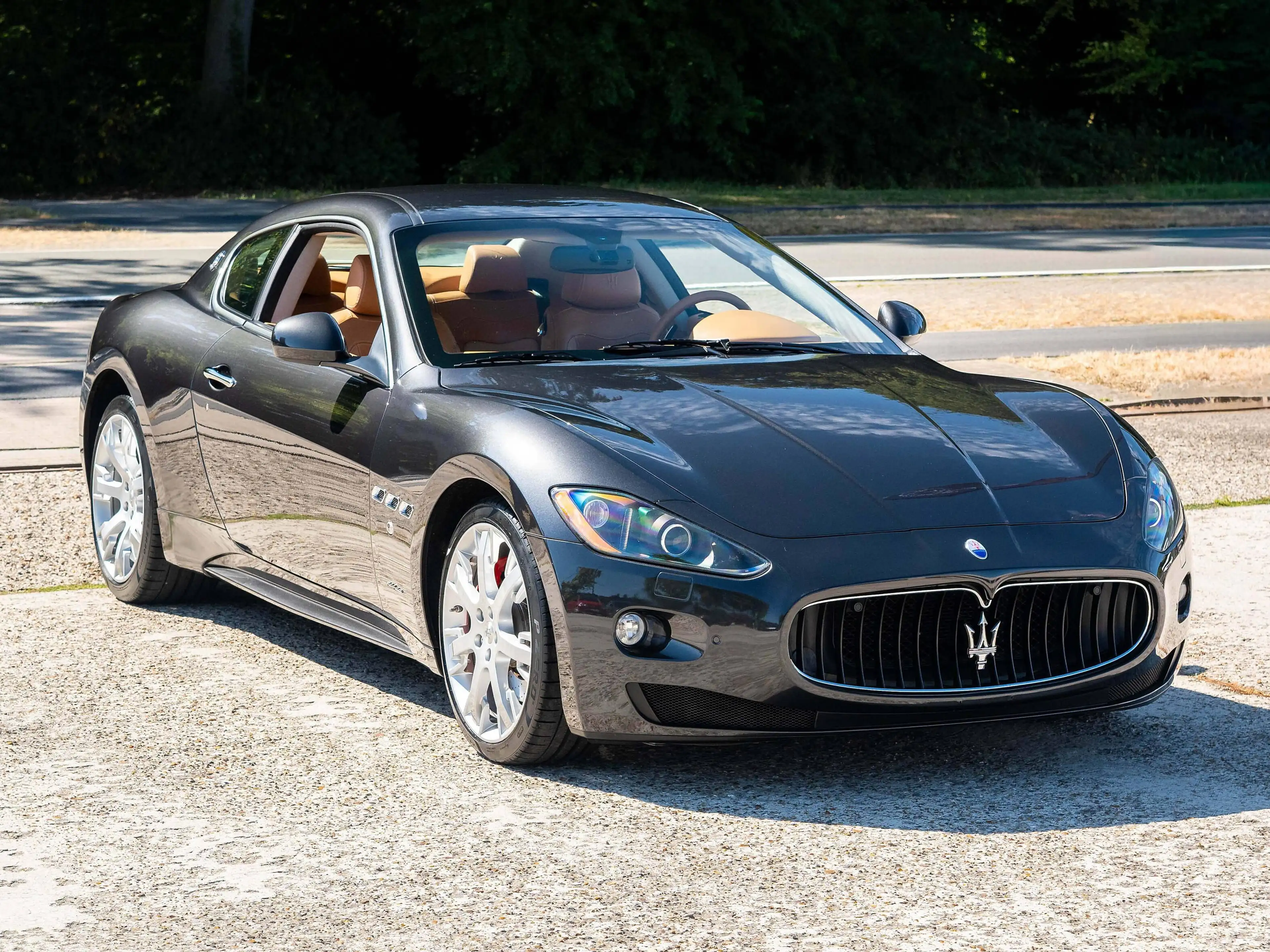 Maserati GranTurismo GranTurismo S | MC Shift — photo 9
