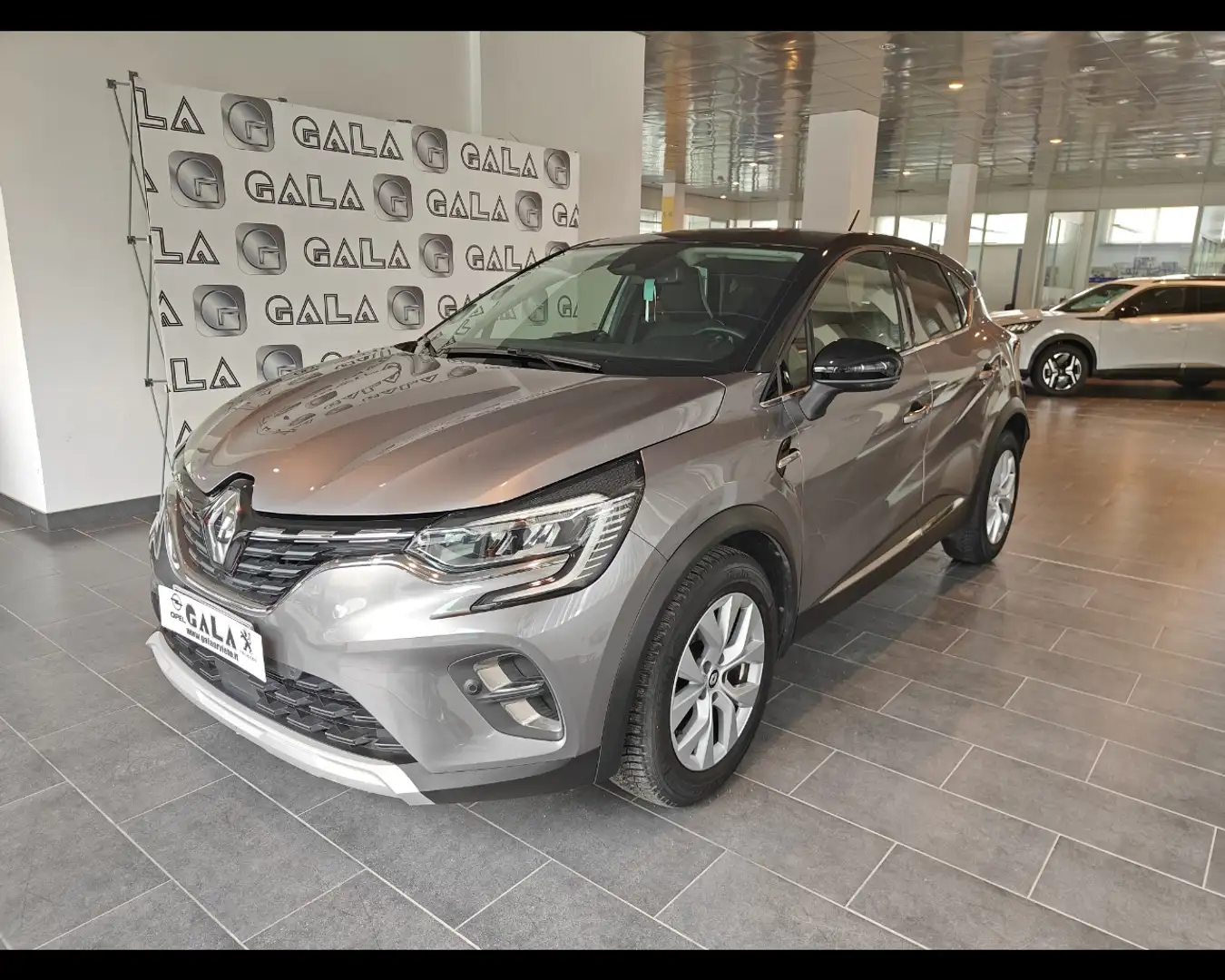 Renault Captur 1.0 tce Intens Gpl 100cv my21 Grijs - 1