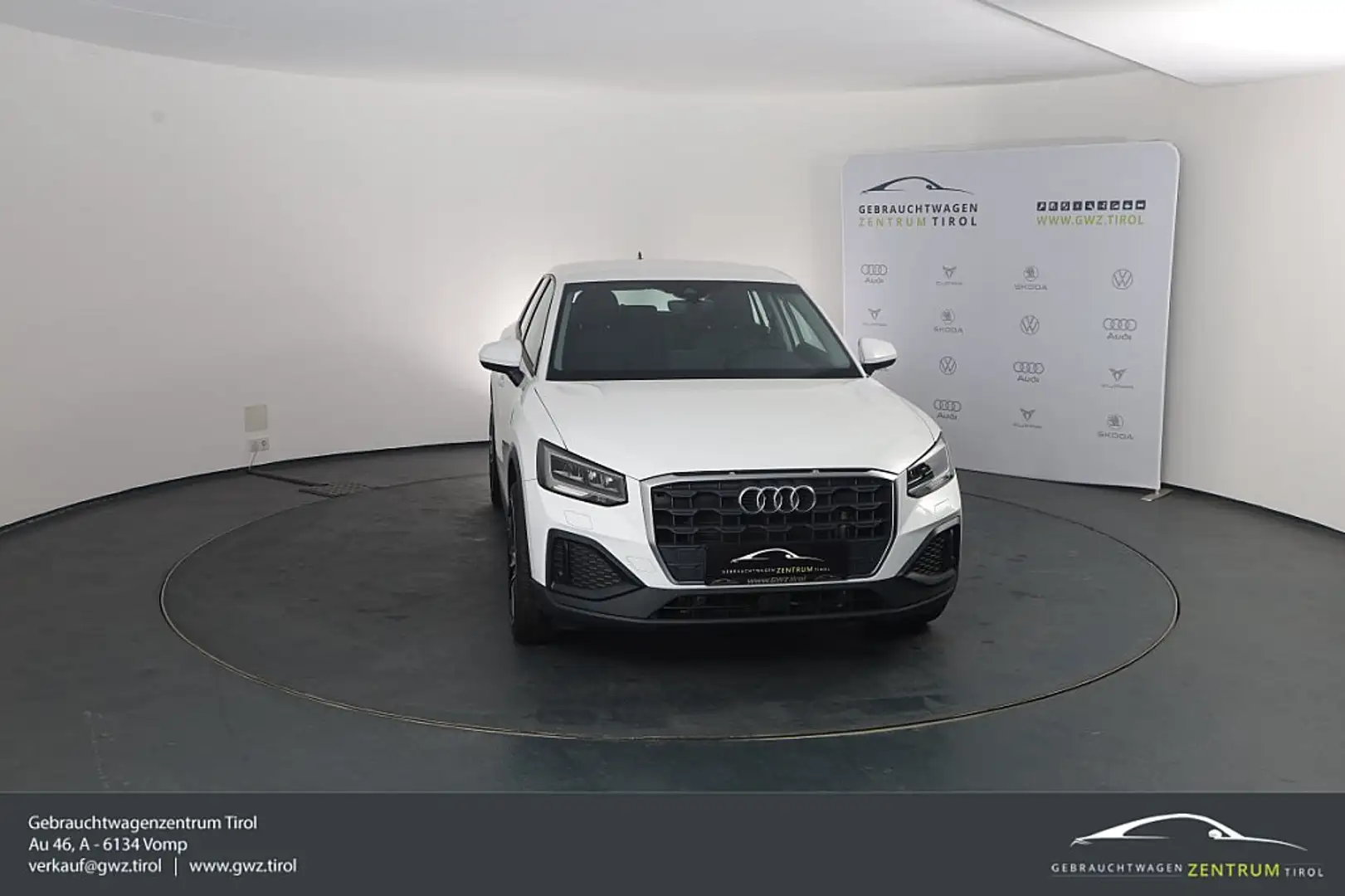 Audi Q2 35 TFSI*ACC*LANE*SIDE*KAMERA*SOUND*LED*KEY LESS! Weiß - 2