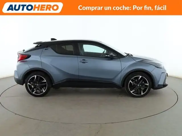 Toyota C-HR view 7