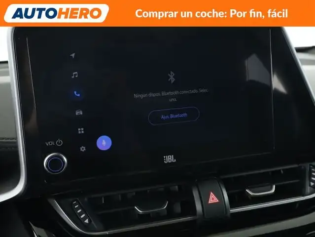 Toyota C-HR view 22
