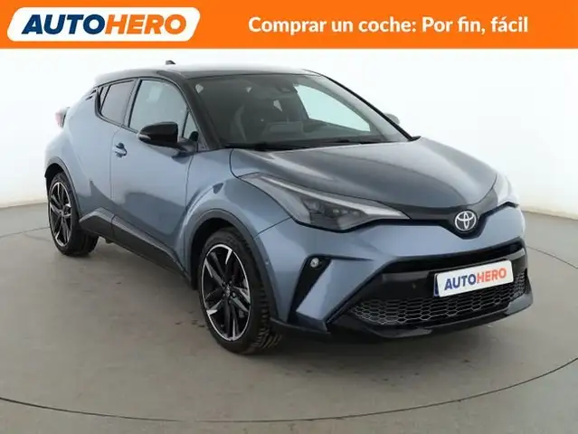 Toyota C-HR view 8