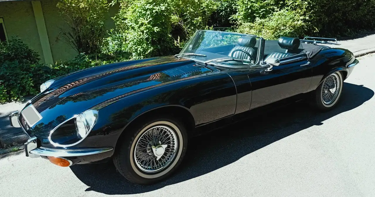 Jaguar E-Type V12 Roadster, foto 3