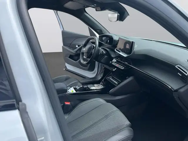 Peugeot 2008 view 13