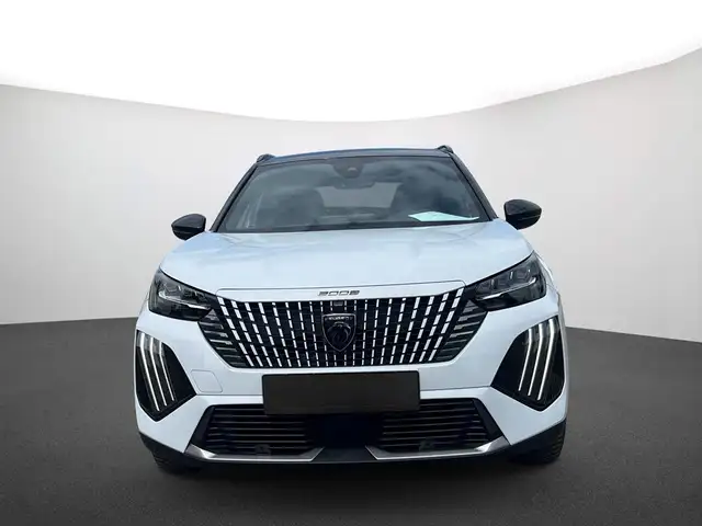 Peugeot 2008 view 3