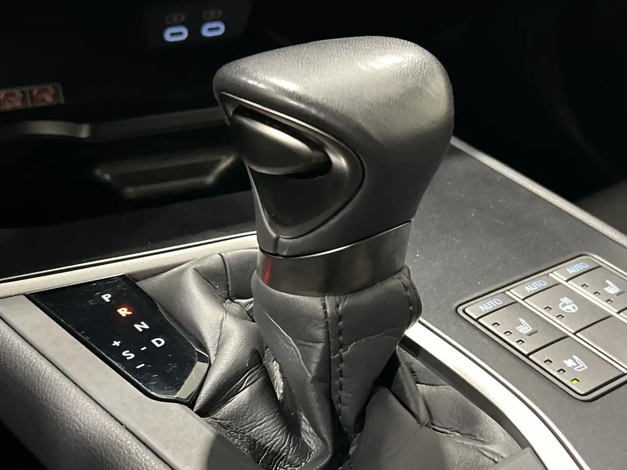 Lexus UX fotografie Lexus UX