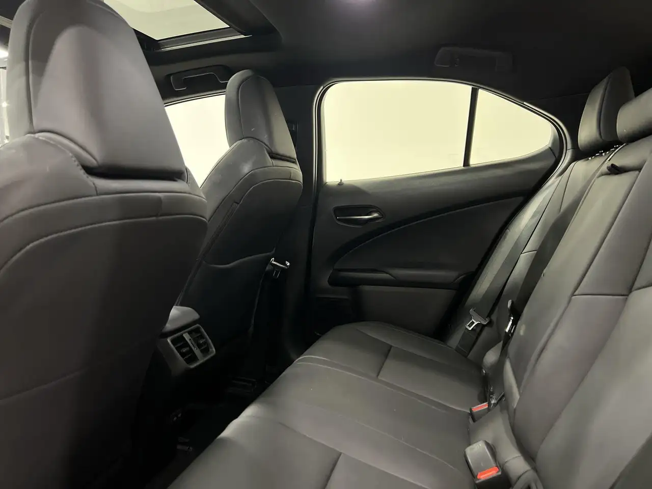 Lexus UX fotografie Lexus UX