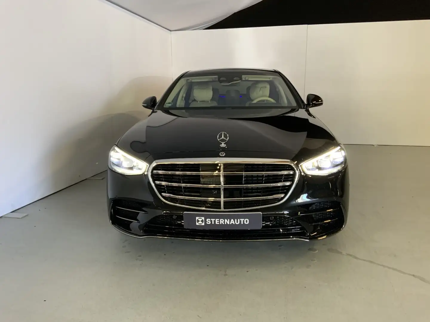 Mercedes-Benz S 450 S 450 d 4MATIC Limousine AMG Line Navi/Pano.-Dach Schwarz - 2
