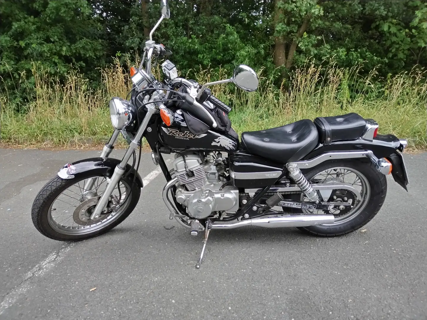 Honda CA 125 Rebel Black - 1