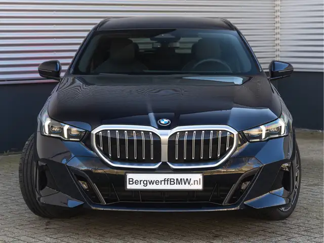 BMW M view 4