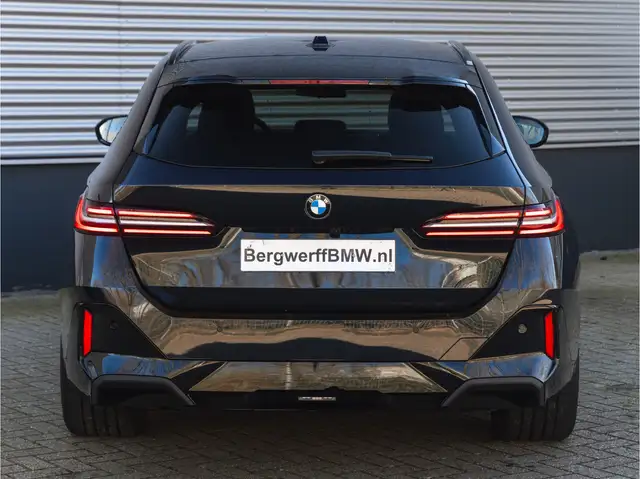 BMW M view 5