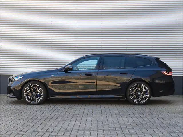 BMW M view 6