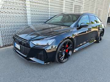 Avant 4.0 TFSI quattro Keramik 305km/h 5J.Ga