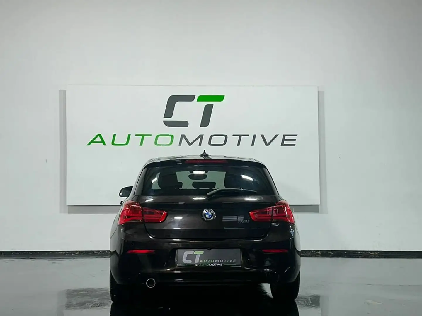 BMW 116 i Advantage Braun - 2