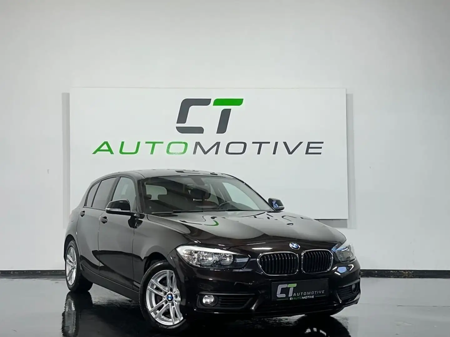 BMW 116 i Advantage Braun - 1