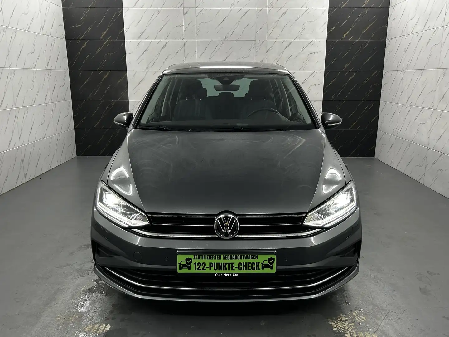 Volkswagen Golf Sportsvan IQ.DRIVE+ACC+AHK+LED+Carplay+Navi Grau - 2