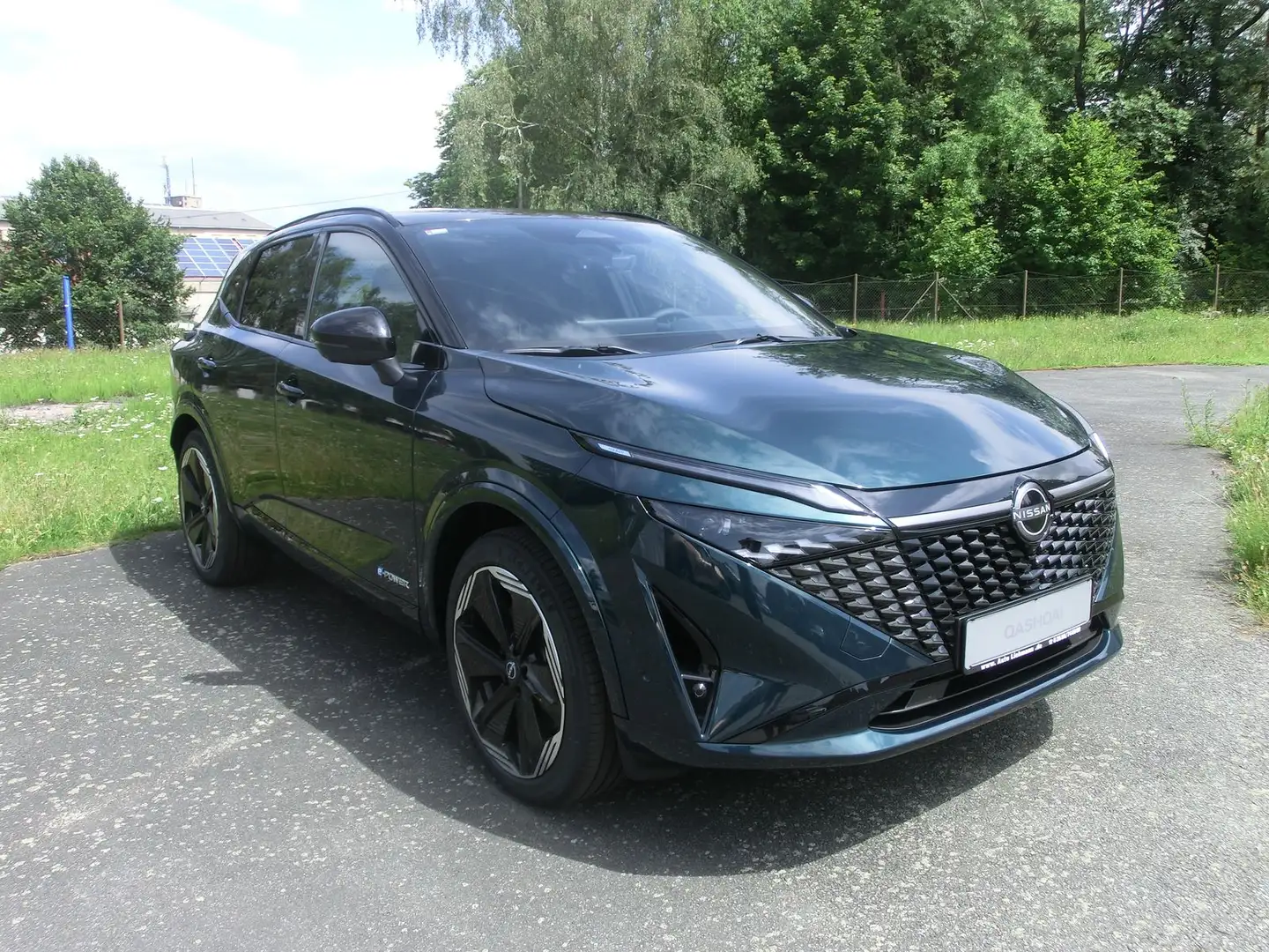 Nissan Qashqai e-Power N-Design Googlenavi Komfort+Winterpaket Grün - 1