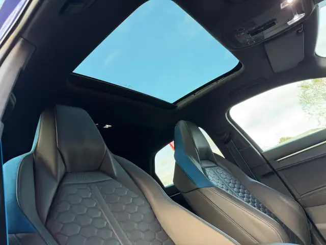 Audi RS Q3 view 15