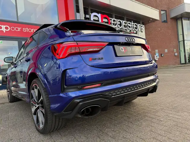 Audi RS Q3 view 6