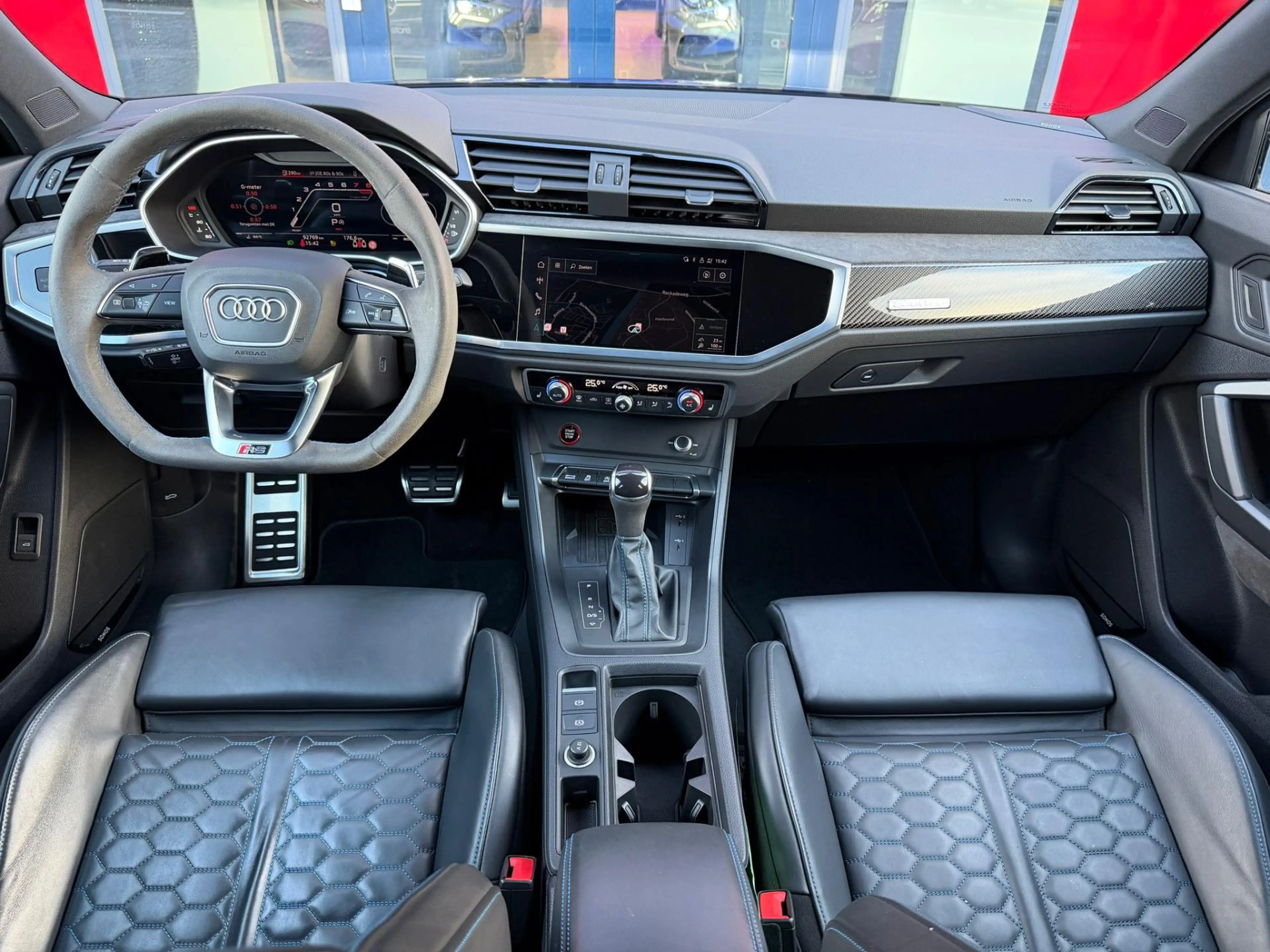 Audi RS Q3 Sportback TFSI / Pano'dak / Alcantara / Carbon afw — photo 13