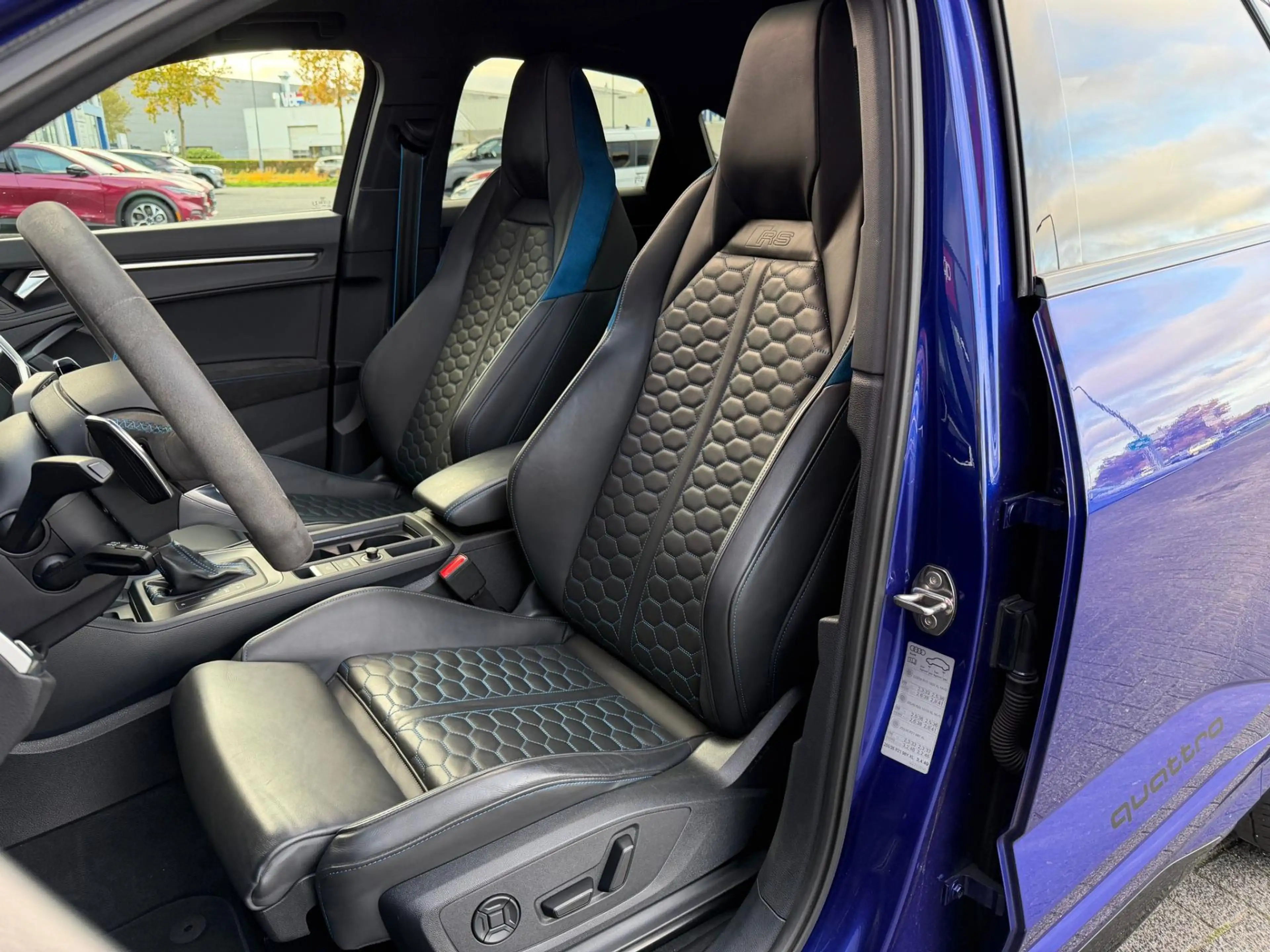 Audi RS Q3 Sportback TFSI / Pano'dak / Alcantara / Carbon afw — photo 14