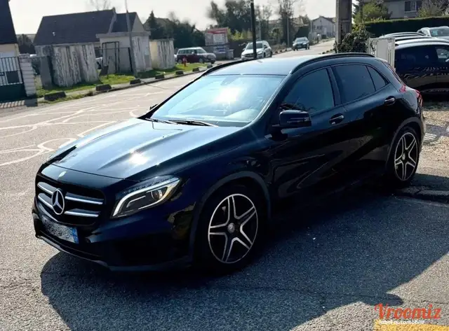 Mercedes-Benz GLA 250 250 211 CV FASCINATION 4MATIC 7G-DCT BVA AMG