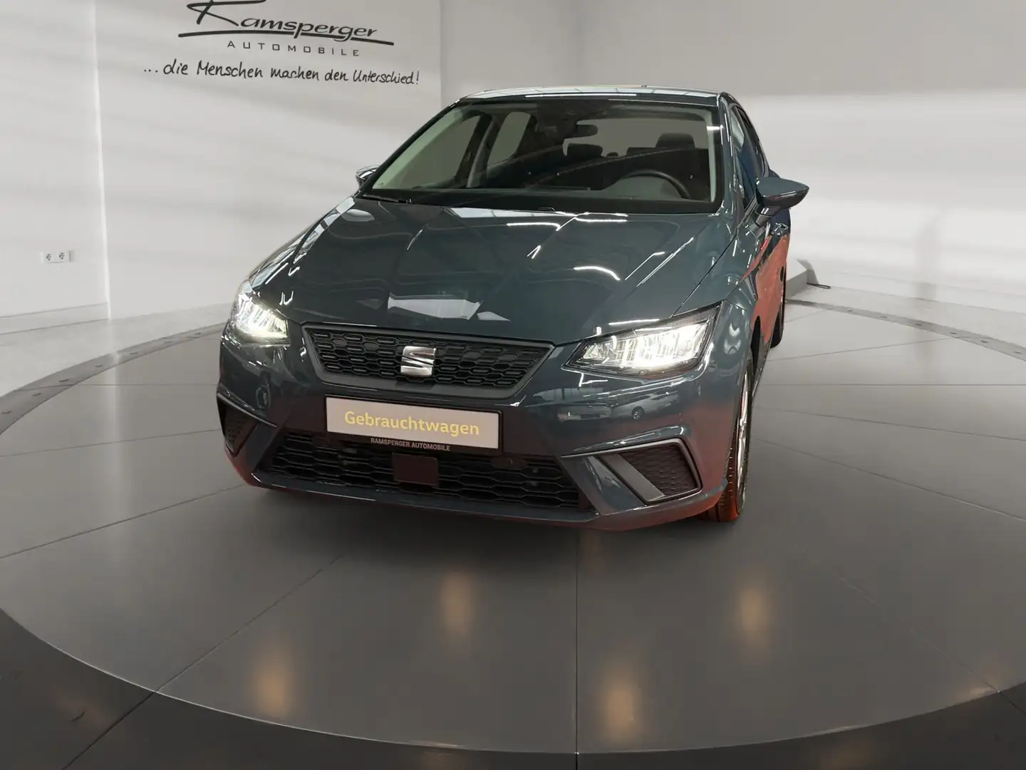 SEAT Ibiza Style 1.0 TSI LED/Navi/DAB/Kamera/uvm. Blau - 2
