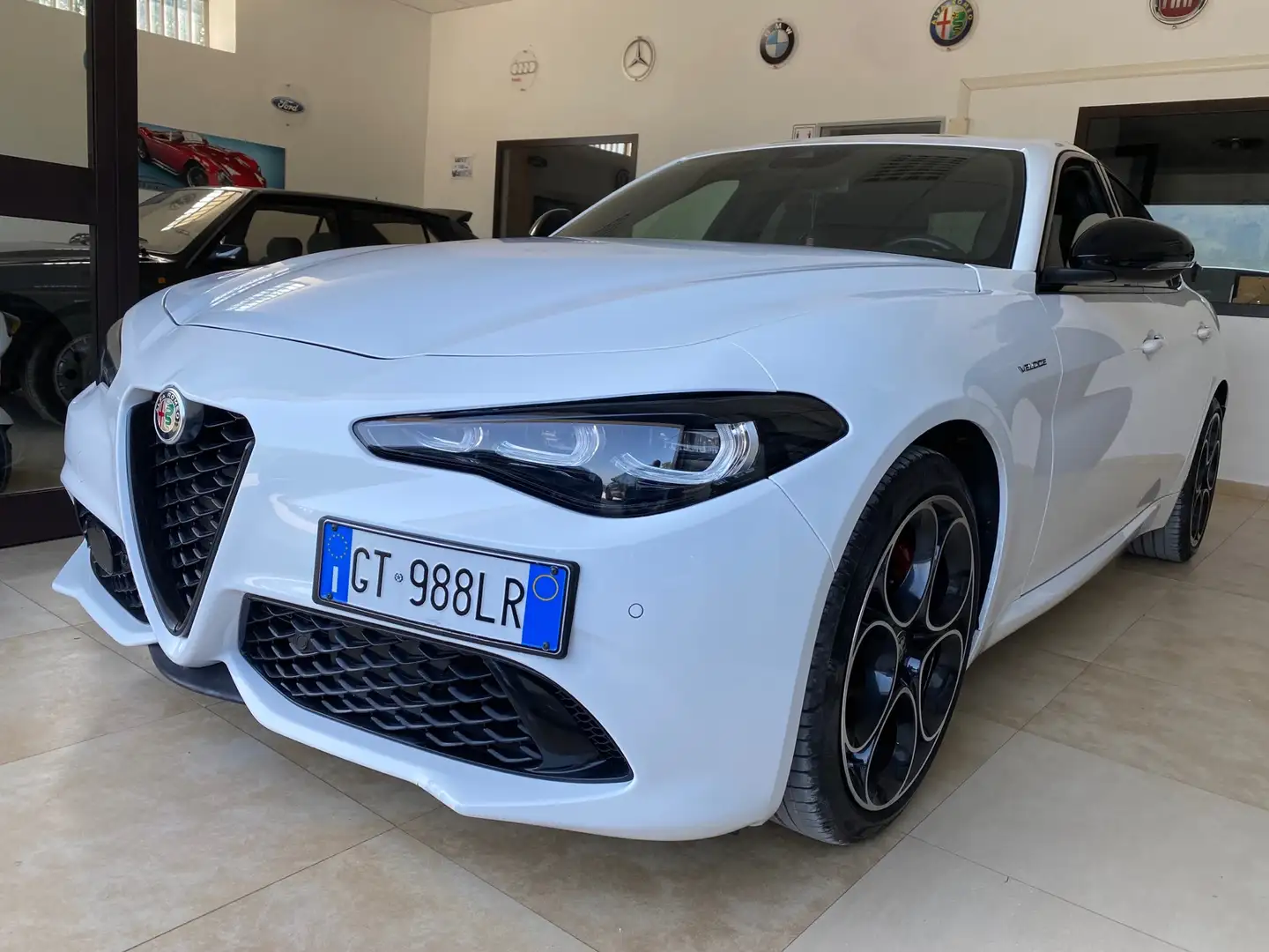 Alfa Romeo Giulia 2.2 t Veloce Q4 210cv auto Bianco - 1