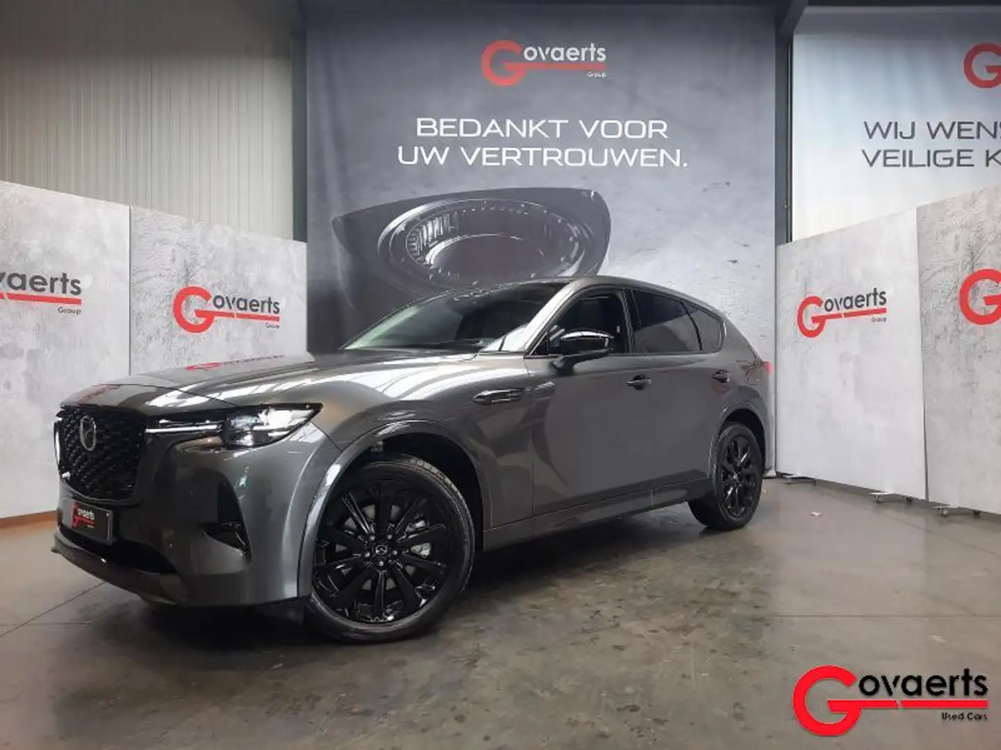 Mazda CX-60 2.5L e-SKYACTIV PHEV 327 hp 8AT i-ACTIV AWD HOMURA Gris - 1