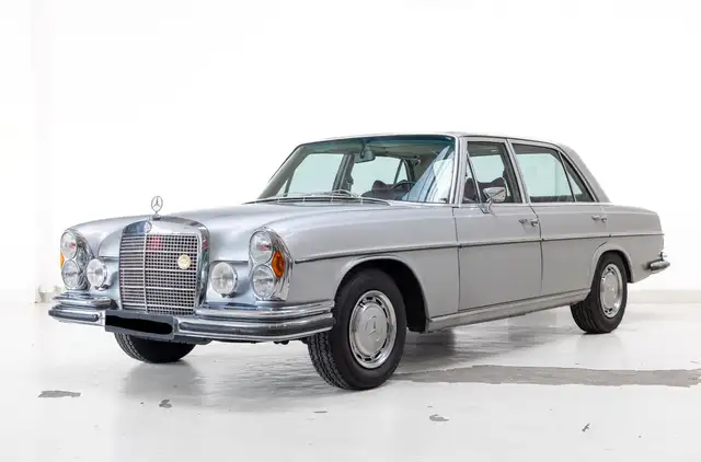Mercedes-Benz S 280 SEL 4.5 - Sunroof - A/C -