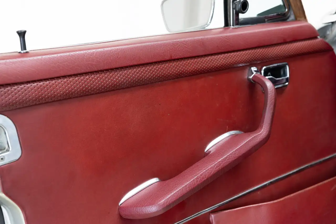 Mercedes-Benz S 280 SEL 4.5 - Sunroof - A/C -, foto 6